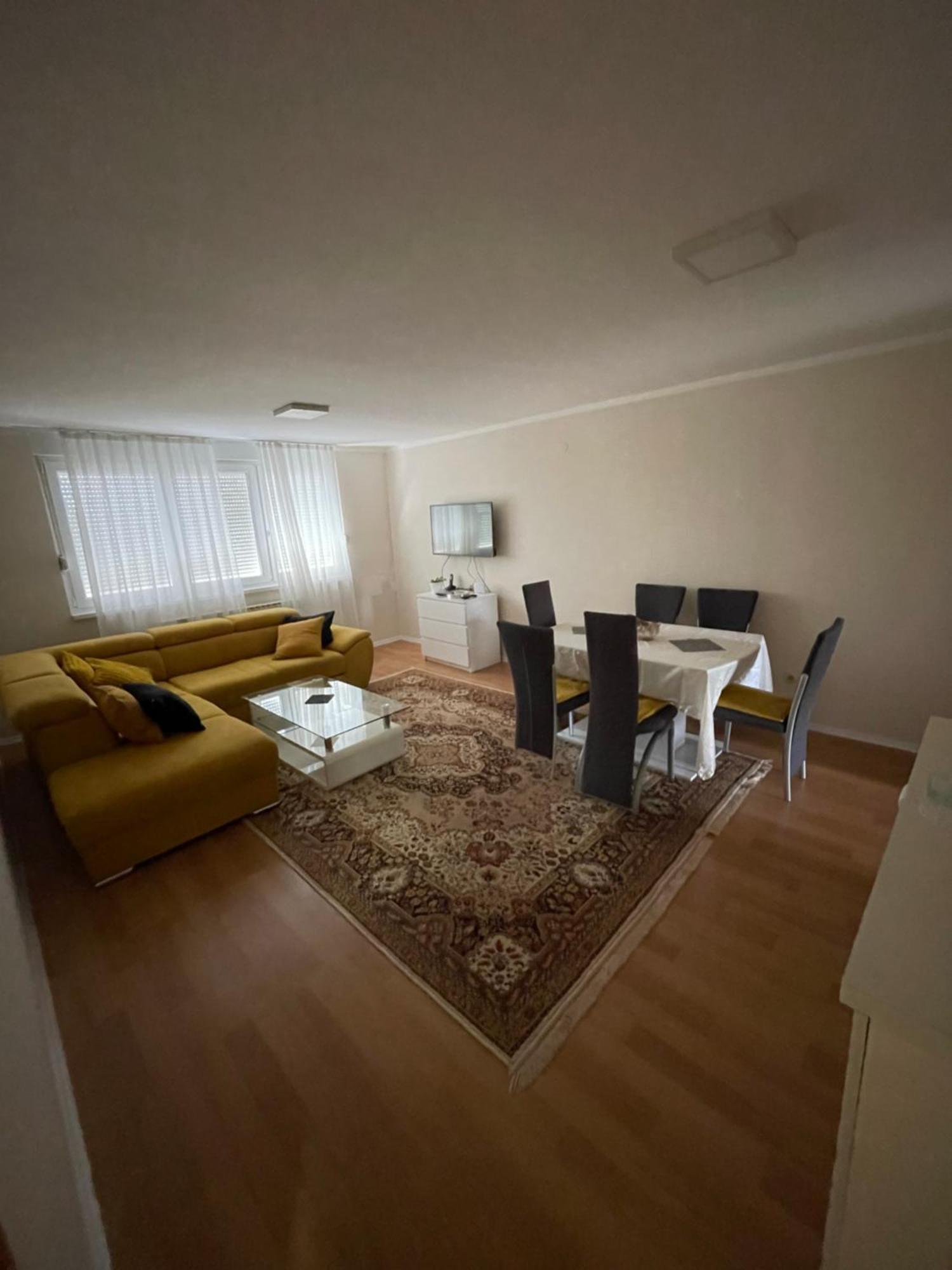 Apartment Stan Na Dan, Dobrinja